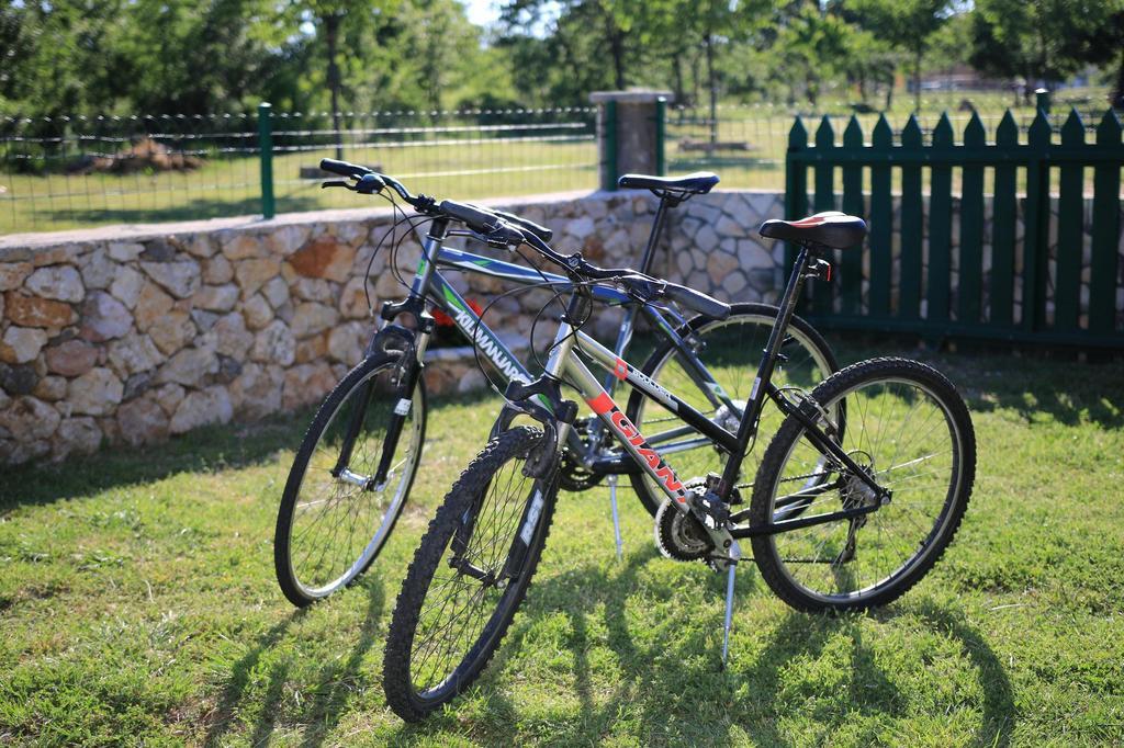 Agrotourism Galic Krka Hotel Drinovci Exterior foto