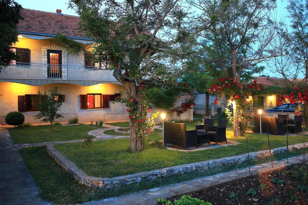 Agrotourism Galic Krka Hotel Drinovci Exterior foto