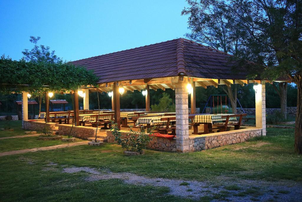 Agrotourism Galic Krka Hotel Drinovci Exterior foto